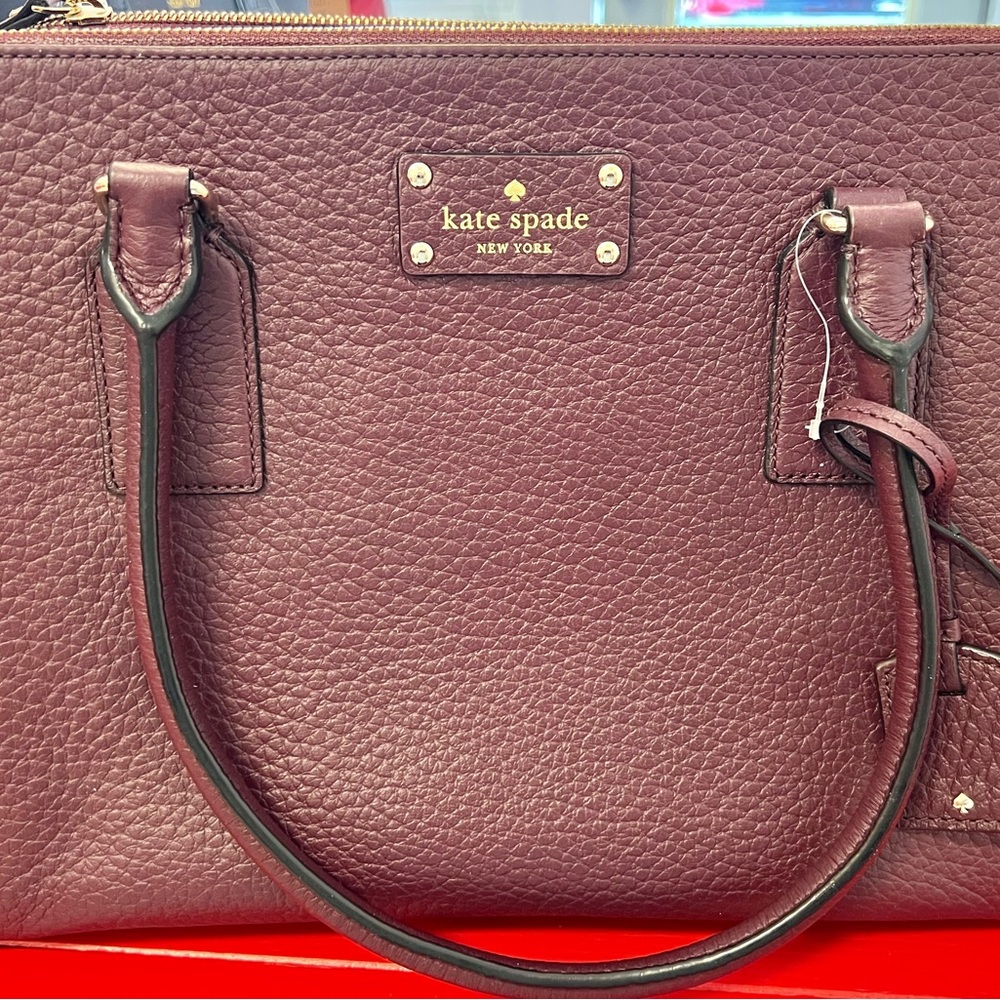 Kate Spade Leather Purse NWT